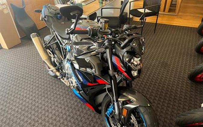 2024 BMW M 1000 R