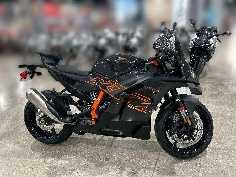 2026 KTM 990 RC R