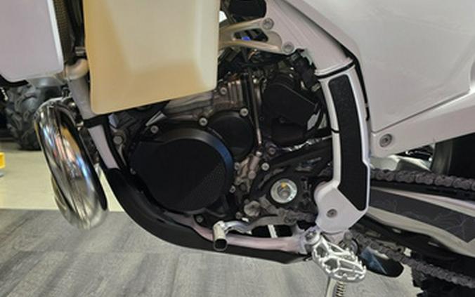 2027 Husqvarna TE 300 Pro