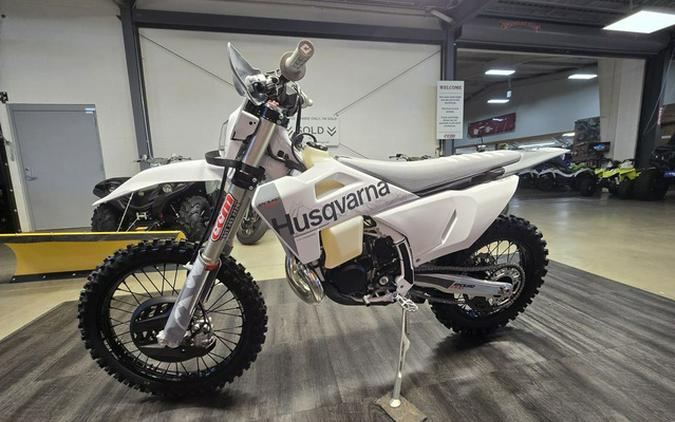 2027 Husqvarna TE 300 Pro