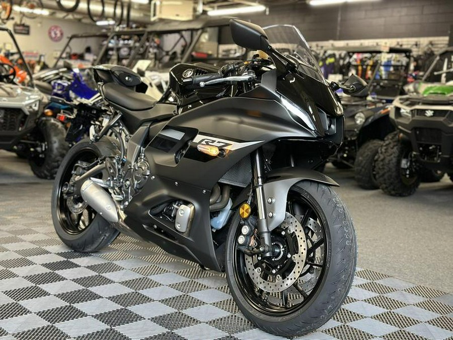 2024 Yamaha YZF-R7