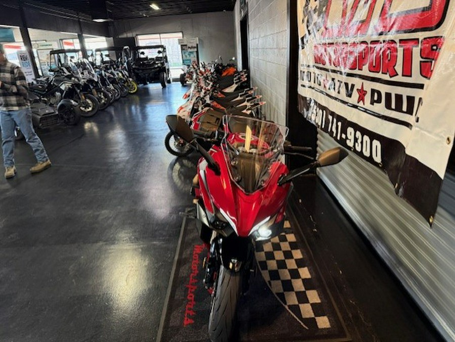 2024 Suzuki GSX-S1000GT+ CA