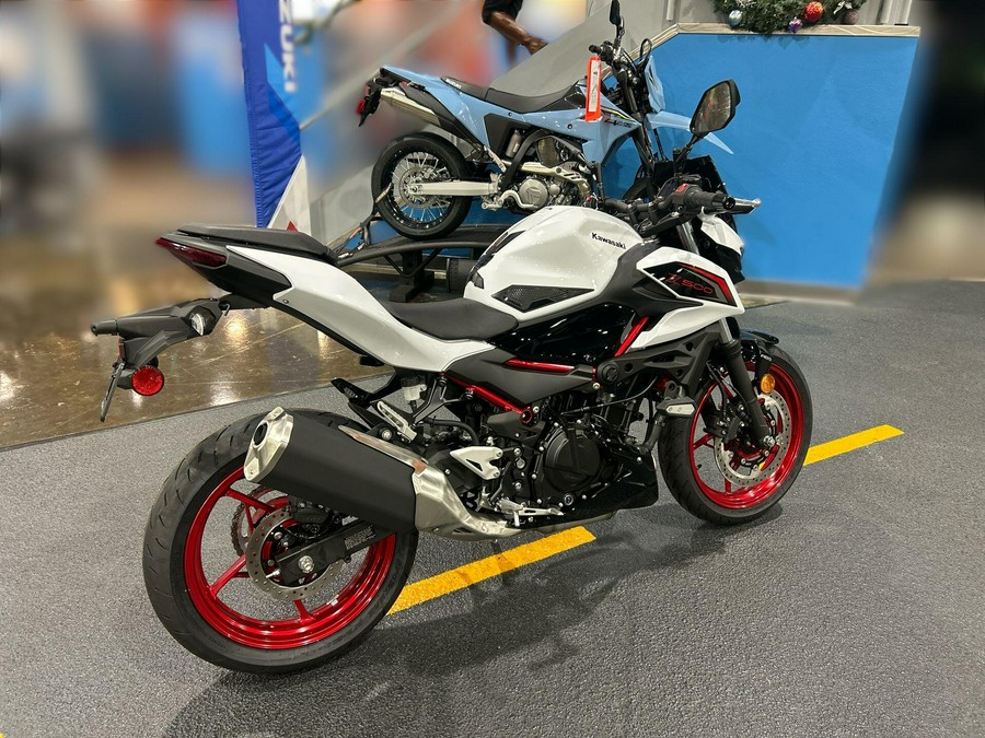 2026 Kawasaki Z500 SE ABS