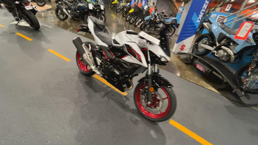 2026 Kawasaki Z500 SE ABS