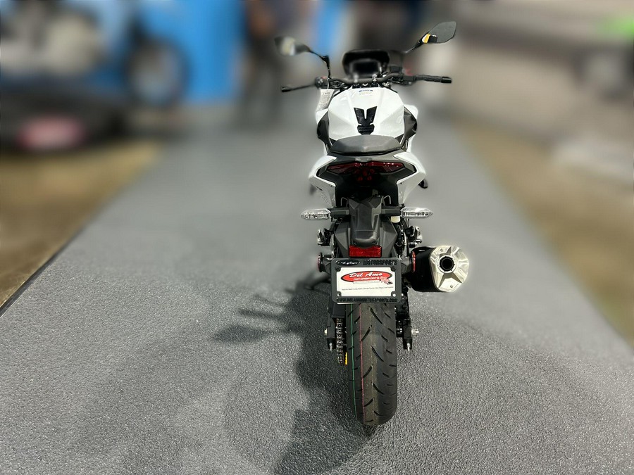 2026 Kawasaki Z500 SE ABS