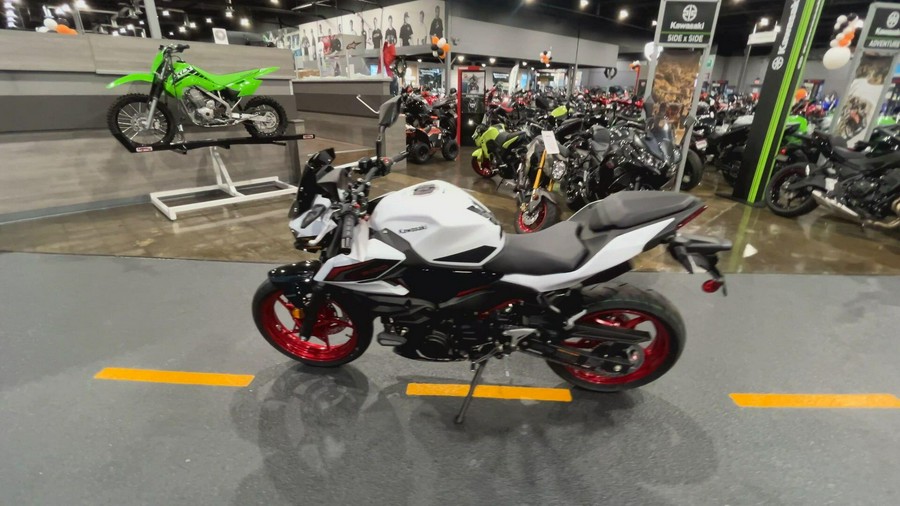 2026 Kawasaki Z500 SE ABS