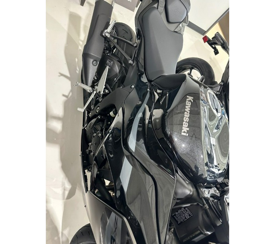 2026 Kawasaki Ninja® ZX™-6R