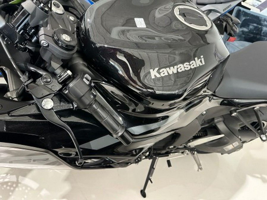 2026 Kawasaki Ninja® ZX™-6R