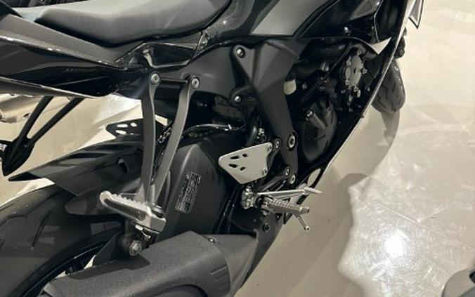 2026 Kawasaki Ninja® ZX™-6R
