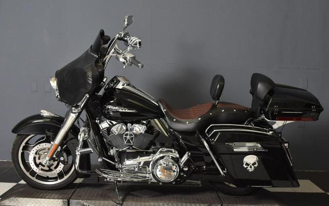 2010 Harley-Davidson Street Glide Black FLHX