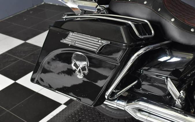 2010 Harley-Davidson Street Glide Black FLHX
