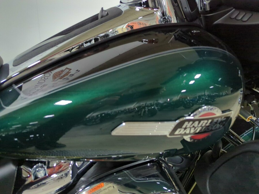 2024 Harley-Davidson® Tri Glide® Ultra Alpine Green / Vivid Black