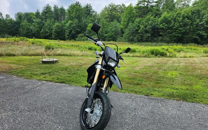 2024 Suzuki DR-Z400SM