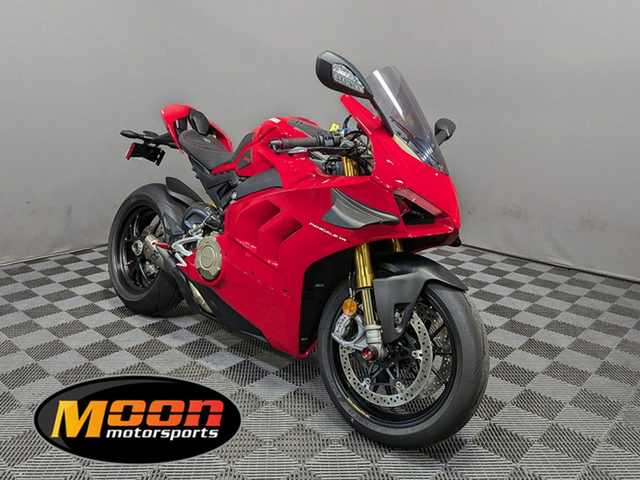 2021 Ducati Panigale V4 S Ducati Red