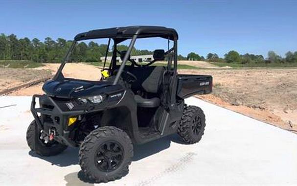 2025 Can-Am Defender XT HD9