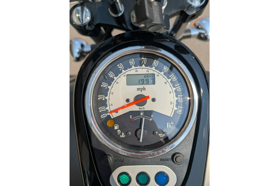 2024 Kawasaki Vulcan 900 Custom