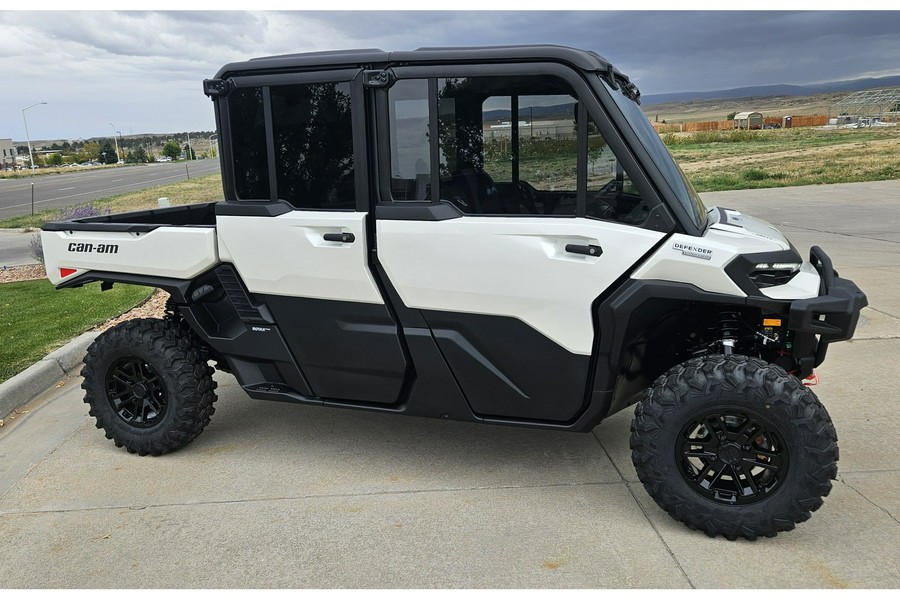 2026 Can-Am Defender MAX Limited HD11