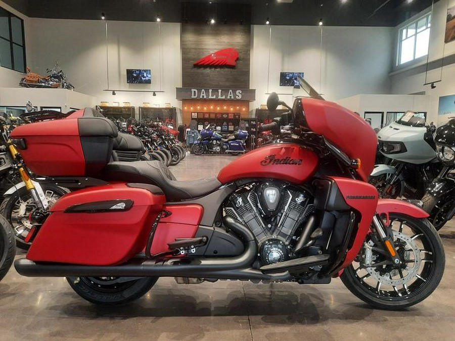 2025 Indian Motorcycle® ROADMASTER POWERPLUS DARK HORSE , 49ST Dark Horse® w/Audio