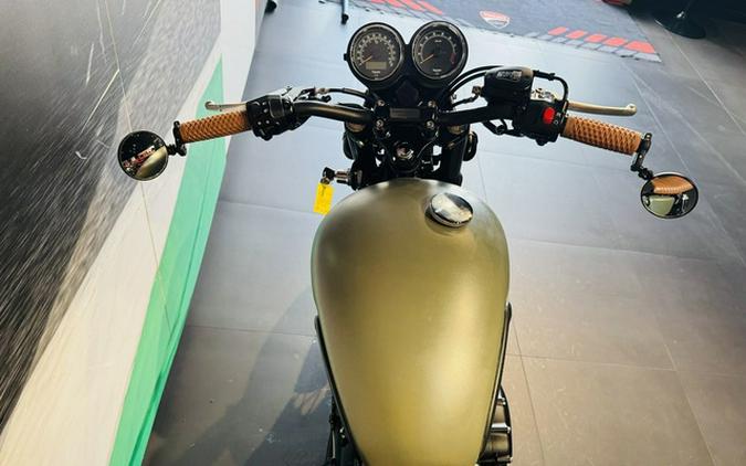 2015 Triumph BONNEVILLE T120