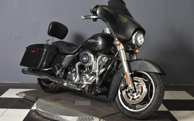 2009 Harley-Davidson Street Glide Black Cherry Pearl & Pewter Pearl FLHX