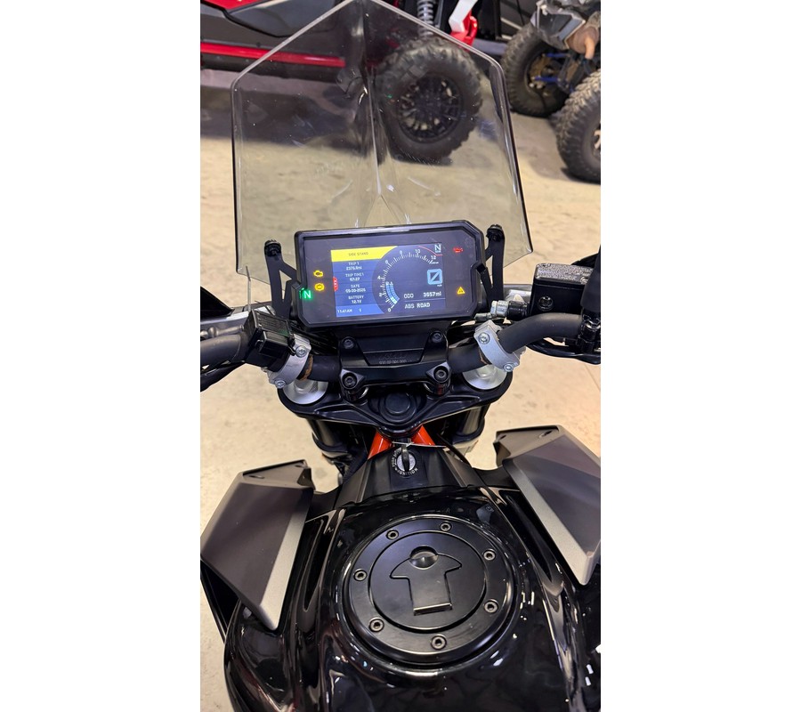 2023 KTM Duke 390