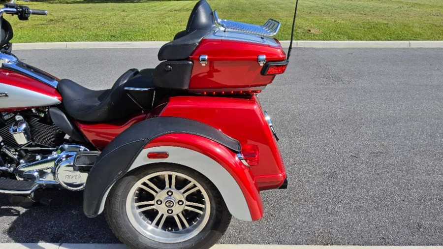2019 Harley-Davidson Tri Glide® Ultra