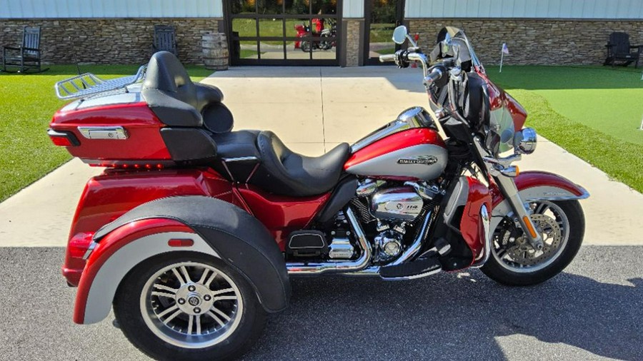 2019 Harley-Davidson Tri Glide® Ultra
