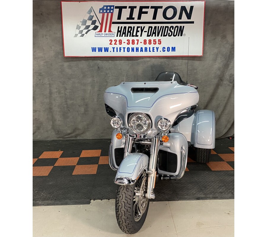 FLHTCUTG 2023 Tri Glide Ultra