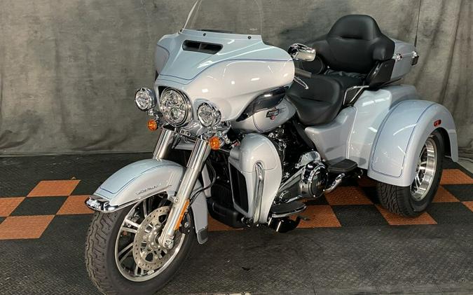 FLHTCUTG 2023 Tri Glide Ultra