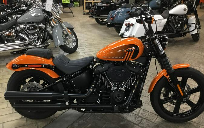 2024 Harley-Davidson® Street Bob® 114 Baja Orange