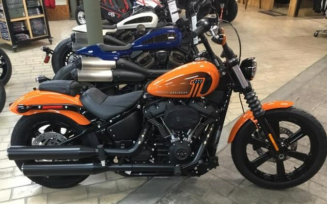 2024 Harley-Davidson® Street Bob® 114 Baja Orange