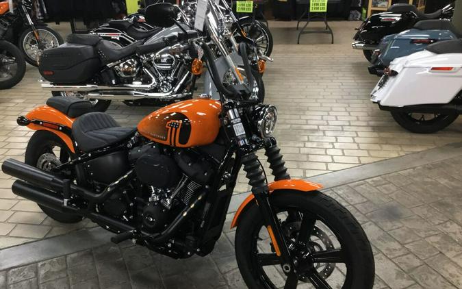 2024 Harley-Davidson® Street Bob® 114 Baja Orange