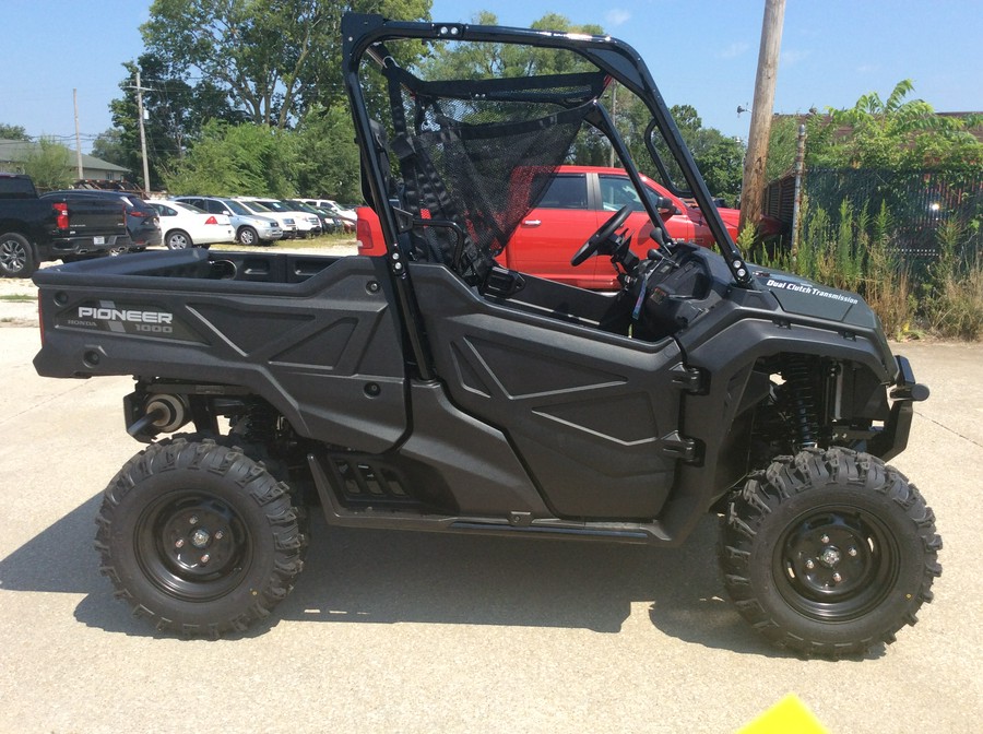 2024 Honda Pioneer 1000 EPS