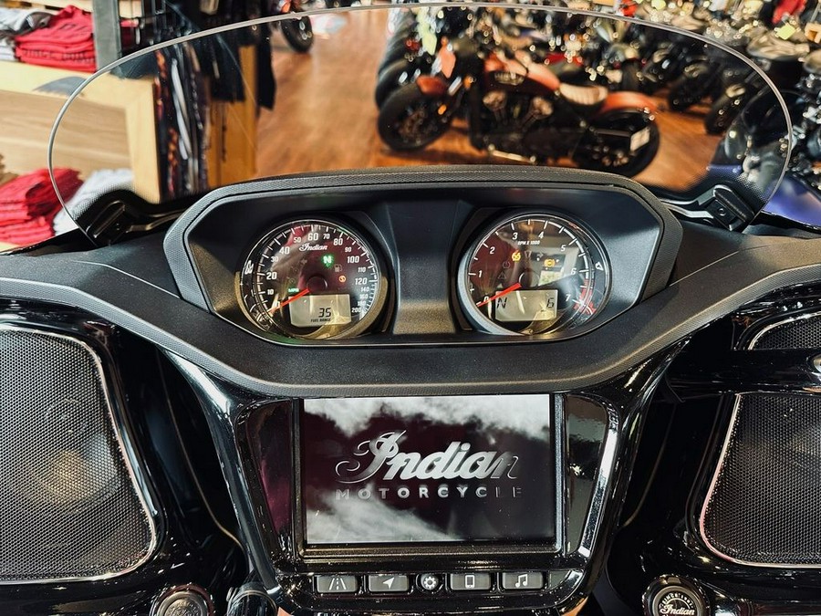 2023 Indian Motorcycle® Challenger Limited