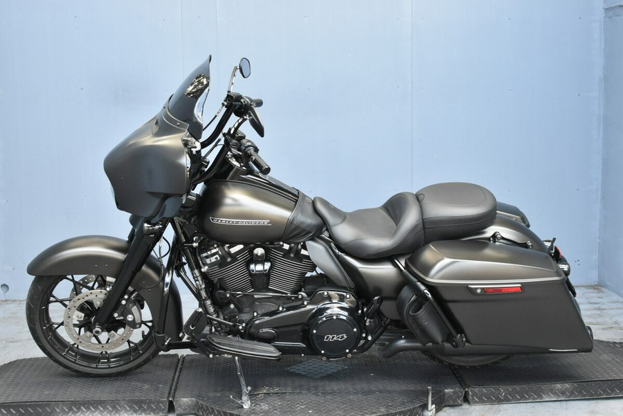 2020 Harley-Davidson Street Glide Special