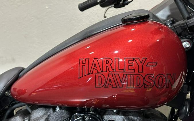 2025 Harley-Davidson Low Rider® ST Brilliant Red