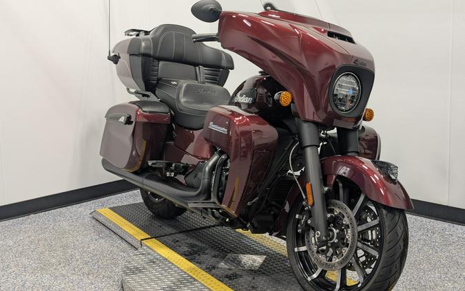 2024 Indian Motorcycle Roadmaster Dark Horse