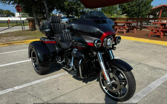 2020 Harley-Davidson® CVO™ Tri Glide®