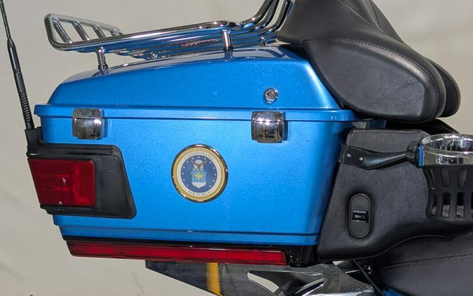 2011 Harley-Davidson® Electra Glide® Ultra Limited Cool Blue Pearl/Vivid Black
