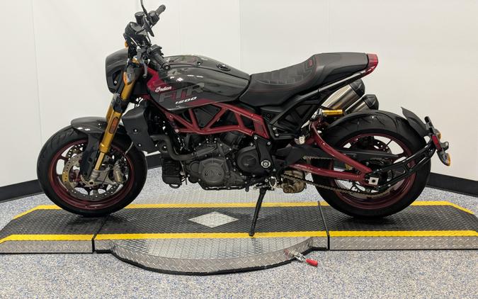 2024 Indian Motorcycle FTR R Carbon