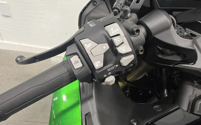 2025 Kawasaki Ninja H2 SX SE ABS