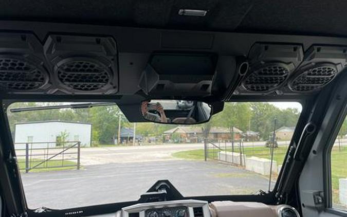2027 Kawasaki RIDGE® CREW Platinum Ranch HVAC