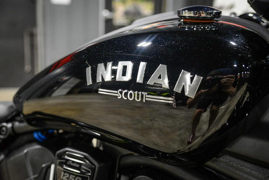 2025 Indian Motorcycle® Scout® Bobber Limited Black Metallic