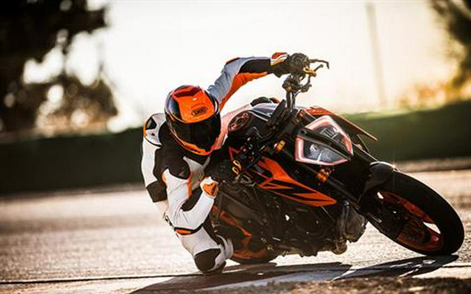 2019 KTM 1290 Super Duke R