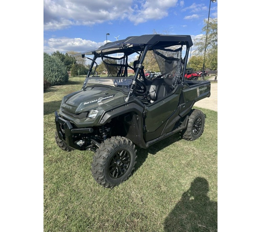 2025 Honda Pioneer 1000 Deluxe