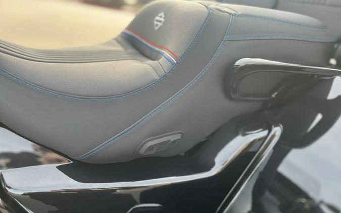 2026 Harley-Davidson® FLHLT Street Glide 3 Limited Midnight Ember