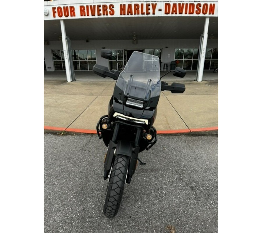 2024 Harley-Davidson Pan America™ 1250 Black