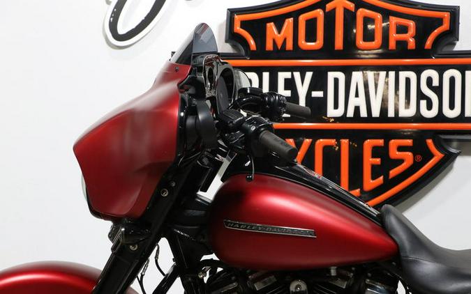 2019 Harley-Davidson® FLHXS - Street Glide® Special