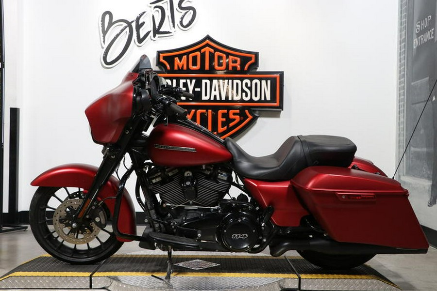 2019 Harley-Davidson® FLHXS - Street Glide® Special