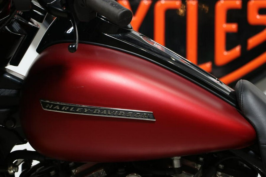 2019 Harley-Davidson® FLHXS - Street Glide® Special